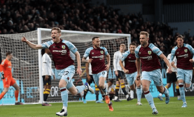 ayx-英超转会期再迎强敌，印第安纳步行者再遭质疑，主帅态度——质疑声仍在，高层口径保持一致-ayx